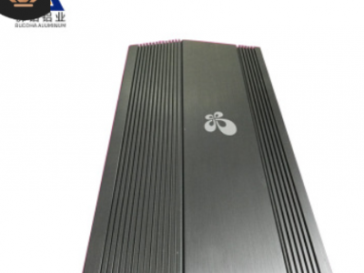 定制工業(yè)鋁型材鋁板CNC加工 醫(yī)療器材鋁合金金屬外殼五金沖壓氧化