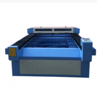 廠家直銷 激光切割機(jī) 激光雕刻機(jī) 激光裁床 海綿切割機(jī)