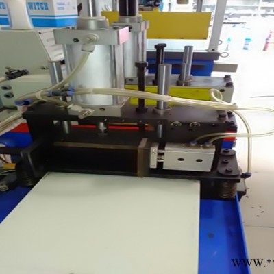 高精度伺服馬達(dá)送料   精度可控制0.1mm     銅鋁型材切割機(jī)    圓鋸機(jī)  全自動切鋁機(jī)