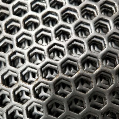 潤闊廠家 裝飾沖孔網  鋁板沖孔網 沖孔網 十字孔沖孔網 通風沖孔網 鋁板沖孔 沖孔板網