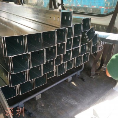 深圳文興 鋁板線槽 熱鍍鋅板線槽 不銹鋼板線槽 長(zhǎng)期供應(yīng) 型號(hào)齊全 歡迎來電選型 鍍鋅槽式線槽