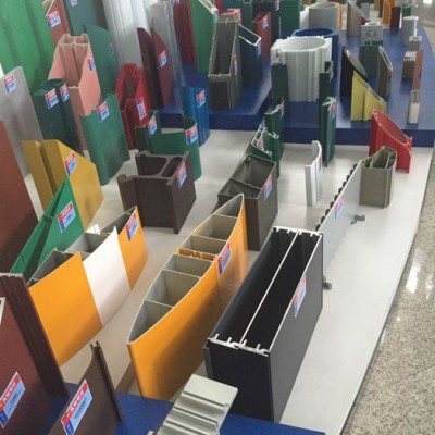 工業(yè)用鋁合金型材