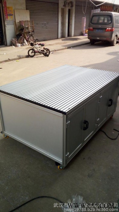 嘉一 工業(yè)鋁型材 鋁合金工作臺(tái) 流水線(xiàn)工作臺(tái) 機(jī)架 自動(dòng)化輸送機(jī) 看板