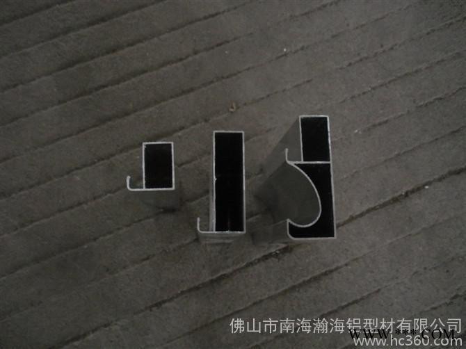 供應(yīng)佛山櫥柜封邊拉手鋁材