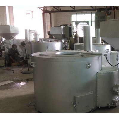 金皇鋁合金熔煉化爐融化爐生物顆粒坩堝集中熔化爐 鋅合金壓鑄機(jī)