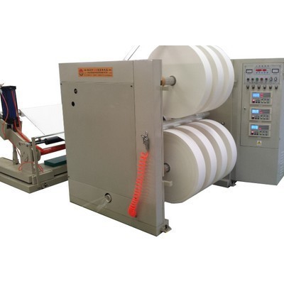 供應薄膜高速分切機