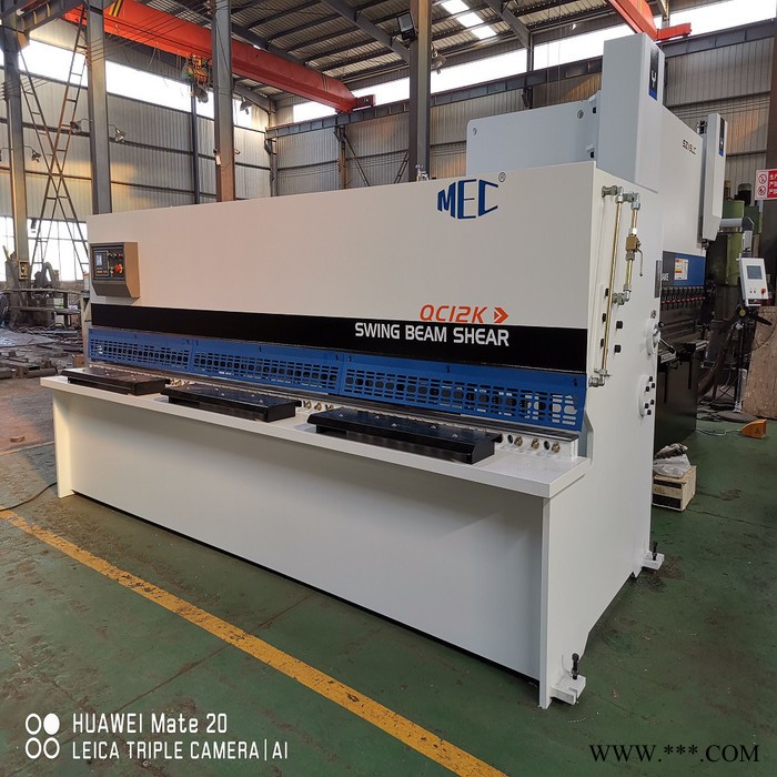 易鐵機(jī)電 數(shù)控液壓擺式剪板機(jī) 重慶剪板機(jī)價(jià)格 閘式剪板機(jī)批發(fā)