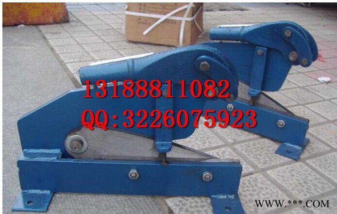 廠家批發(fā)手提式剪板機，鋼板剪板機，質量好，性能穩(wěn)，歡迎電話咨詢