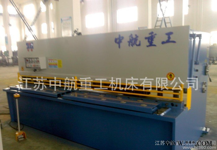 專(zhuān)業(yè)生產(chǎn) 型號(hào) 液壓擺式剪板機(jī) 鋼板焊接結(jié)構(gòu) 可定制