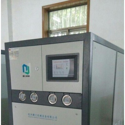 挪蘭 NLS15 塑膠冷水機(jī)    電鍍冷水機(jī)  電子冷水機(jī)   塑粉冷水機(jī)   化工冷水機(jī)  皮革冷水機(jī)
