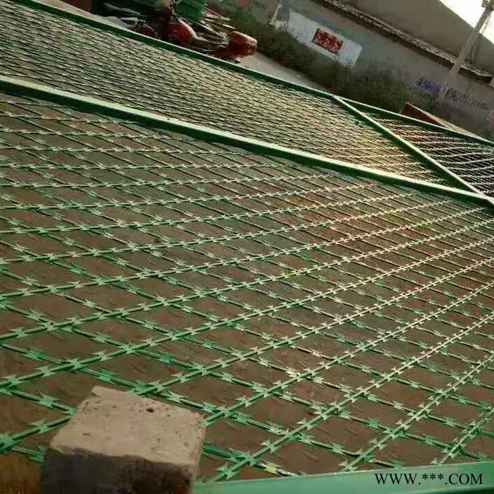 龐璐可定制  護欄網機場圍網 監獄護欄網 電鍍機場護欄網 機場防護網