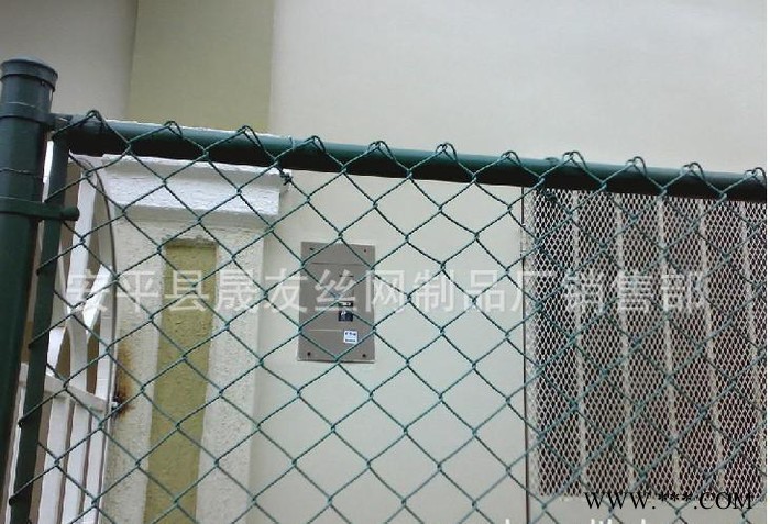 河北電鍍熱鍍鋅、包塑、浸塑、噴塑勾花網直銷產地貨源