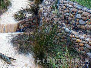 鐵絲石籠網-山西電鍍鋅石籠網  **