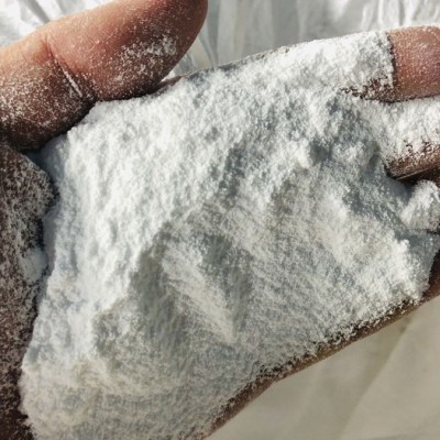 出售 工業級純堿 碳酸鈉（重質、輕質） 現貨出售  碳酸鈉 氧化鈷 氧化鋁 現貨
