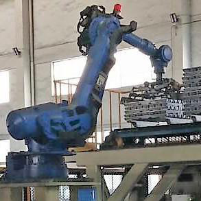 鋁錠碼垛川崎機器人 川崎 搬運機器人 鋁錠碼垛川崎機器人