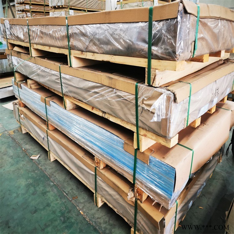 睿衡鋁業(yè)中厚板  超寬板 沖孔鋁板  氧化鋁板  花紋鋁板  鋁板廠家  一張價格平方