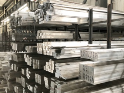 鋁合金6061 7075 ly12 5083鋁板鋁棒鋁合金管型材現(xiàn)貨批發(fā)可零切